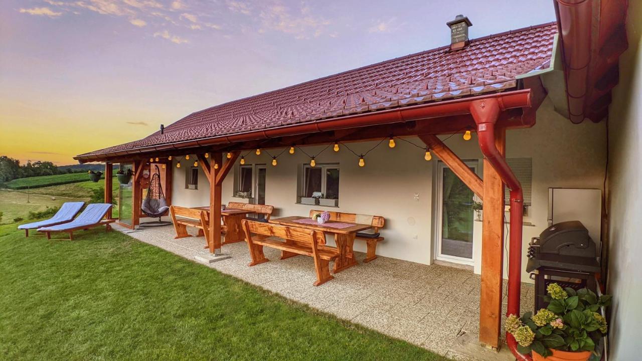 Holiday Home Rojko Strigova Экстерьер фото