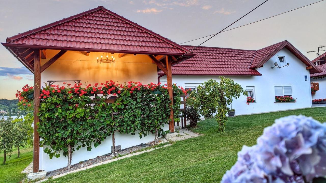 Holiday Home Rojko Strigova Экстерьер фото